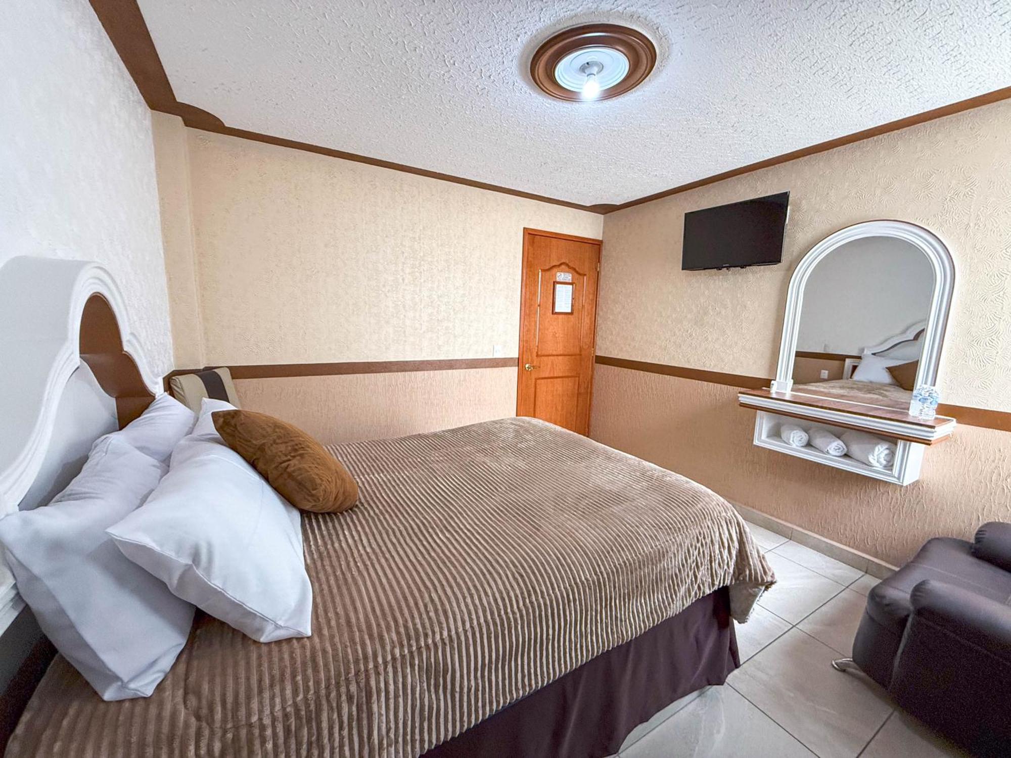 Hotel La Gloria 치그나우아판 외부 사진